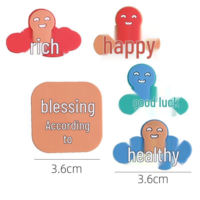 Украшение торта ко Дню матери: Милые елочные игрушки «Мама и лучшая подруга» - Утка-звезда интернета, подключаемая к розетке.