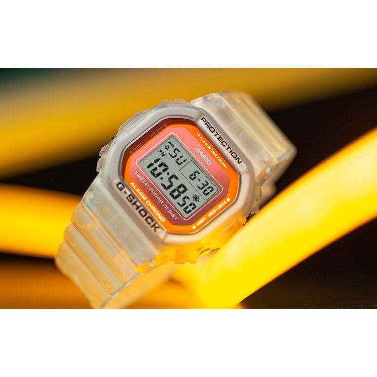 G-Shock Летние цвета мороженого Полупрозрачные Кварцевые часы Ремешок из смолы Мужские часы Оранжевые DW-5600LS-7
