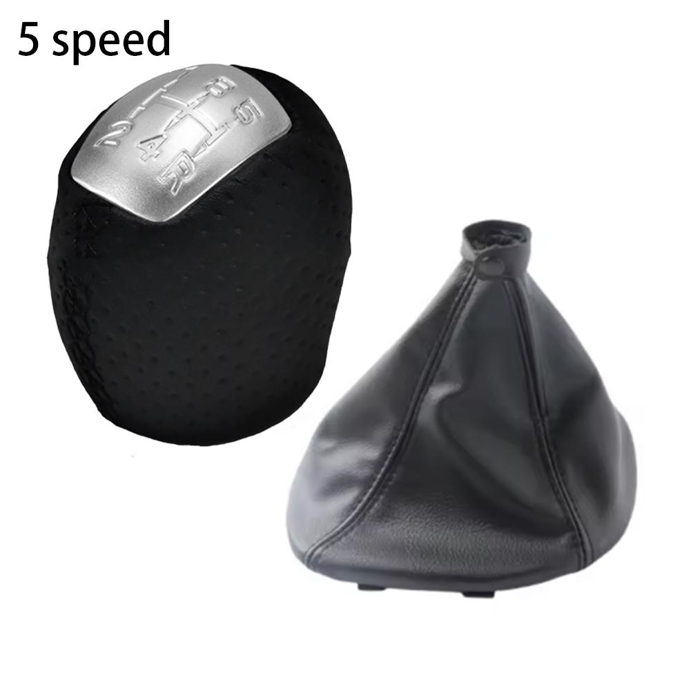 Sleek Black Leather Gear Shift Knob Gaiter Boot Compatible with For IVECO For DAILY V VI Models 2008 2017 Modern Design