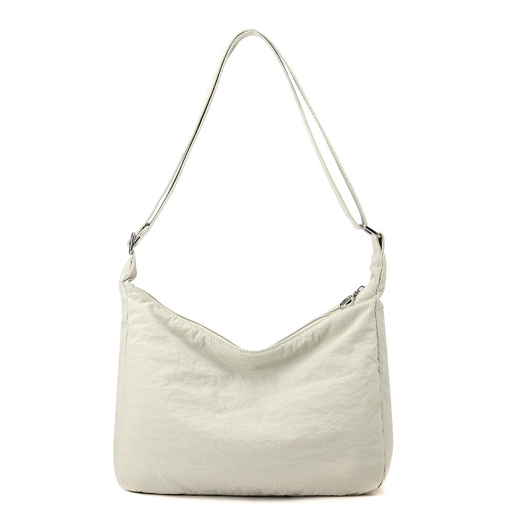 New Bag Messenger Bag Women's Casual Fashion Simple Versatile Hot-selling Women's Bag Outdoor Travel Shoulder Bag Tide