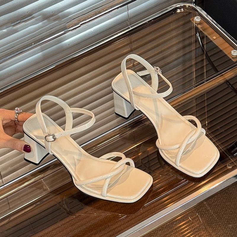 Летние женские серебристые сандалии с квадратным носком, модные женские сандалии-гладиаторы на высоком каблуке для улицы