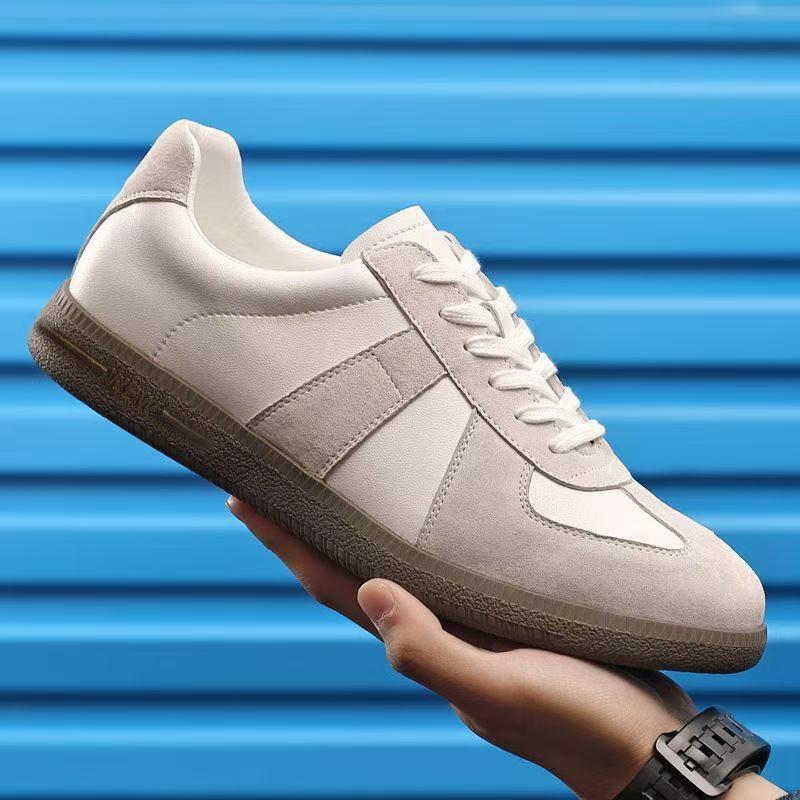 Autumn round head German training shoes breathable and light couple sports casual shoes single low top classic