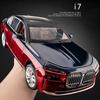 Trendy Simulation 1:24 BMW I7 G70 Alloy Car Model with Display Box Collection Miniature Car Home Decorative Ornaments Children's Toys Men's Car Gift