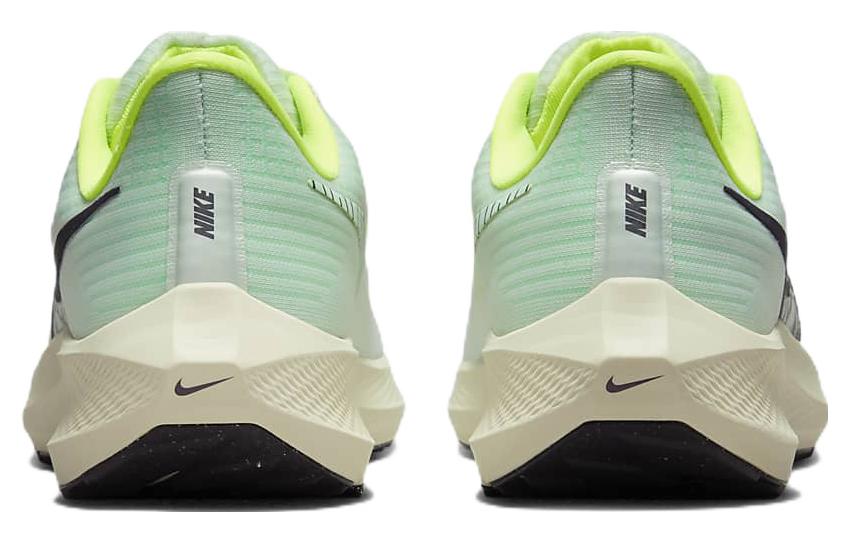 Nike Женские кроссовки Nike Air Zoom Pegasus 39, цвет Barely Green/Volt, артикул DH4072-301