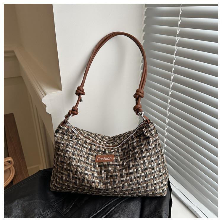 Stylish Small Square Bag For Women Chic Casual Crossbody With Unique Weave Design