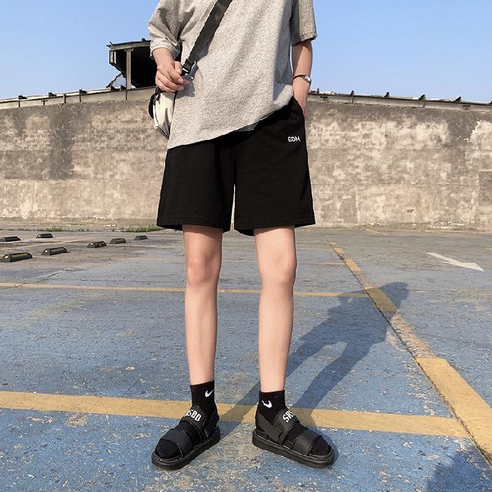 Однотонные спортивные шорты с пятью точками для женщин летом, новые тонкие свободные повседневные прямые, гонконгский вкус