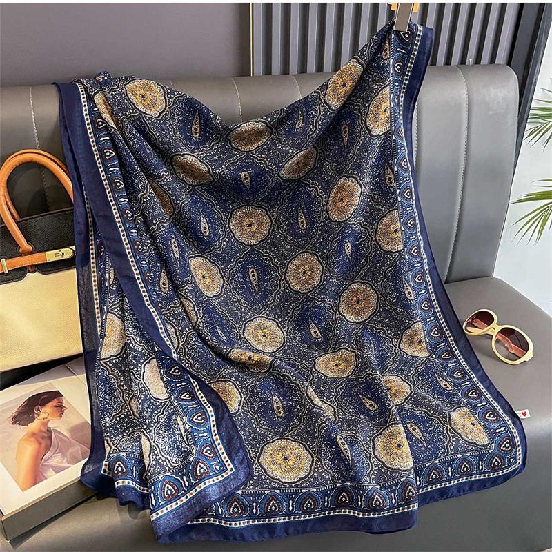 Luxury Brand Scarf Love Cotton Shawl Lady Wrap Large Pashmina Hijab Headband Scarves Islamic Turban Bufanda Foulard Stoles