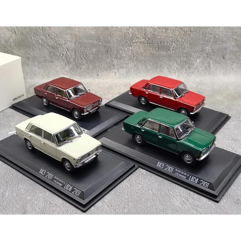 Литой под давлением масштаб 1/43 LADA BA3 2101 Модель автомобиля из сплава Сувенир Статические декоративные элементы Коллекция транспортных средств EVR43 Праздничные подарки Игрушка