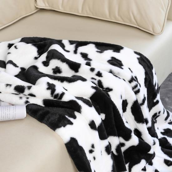 Nap Blanket Super Soft Comfortable Touch Flannel Fluffy Plush Bed Blanket Household