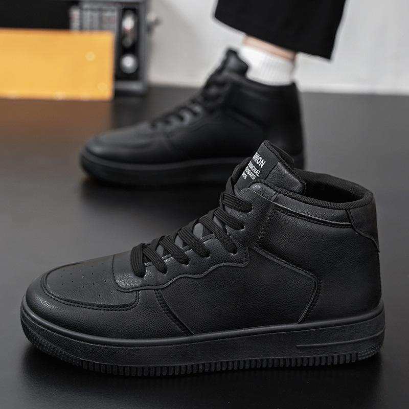 Высокие белые кроссовки Мужская осень Новая дышащая обувь для студентов Мужская модная универсальная обувь на толстой подошве Повседневная обувь