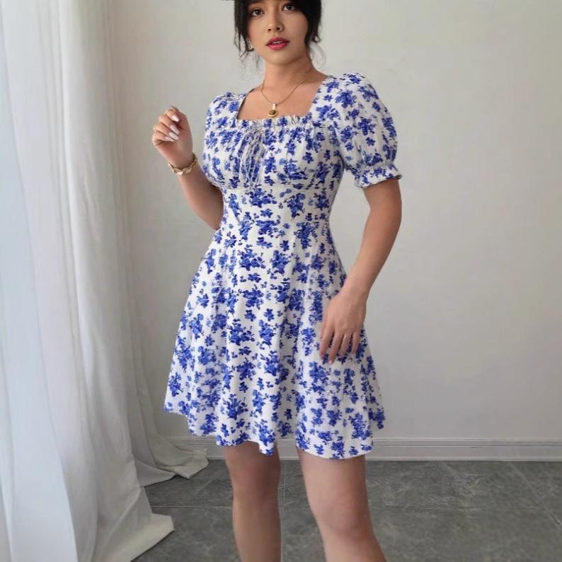 Европейская и американская женская одежда популярное цветочное платье с рукавами-листьями лотоса для пляжного отдыха