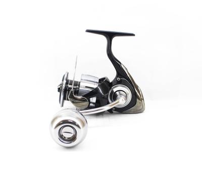 Daiwa Катушка спиннинговая 23 Lexa LT3000D-XH (8881)