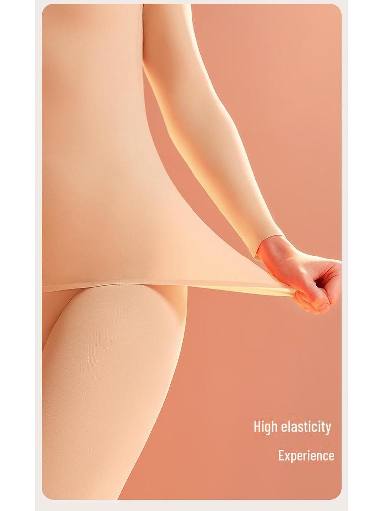Женский ультратонкий бесшовный термобелье — телесного цвета, высокая эластичность, невидимое тепло, идеально подходит для осени и зимы.