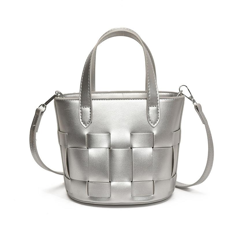 Высококлассная нишевая плетеная сумка женская новая летняя сумка на плечо через плечо модная портативная сумка-ведро