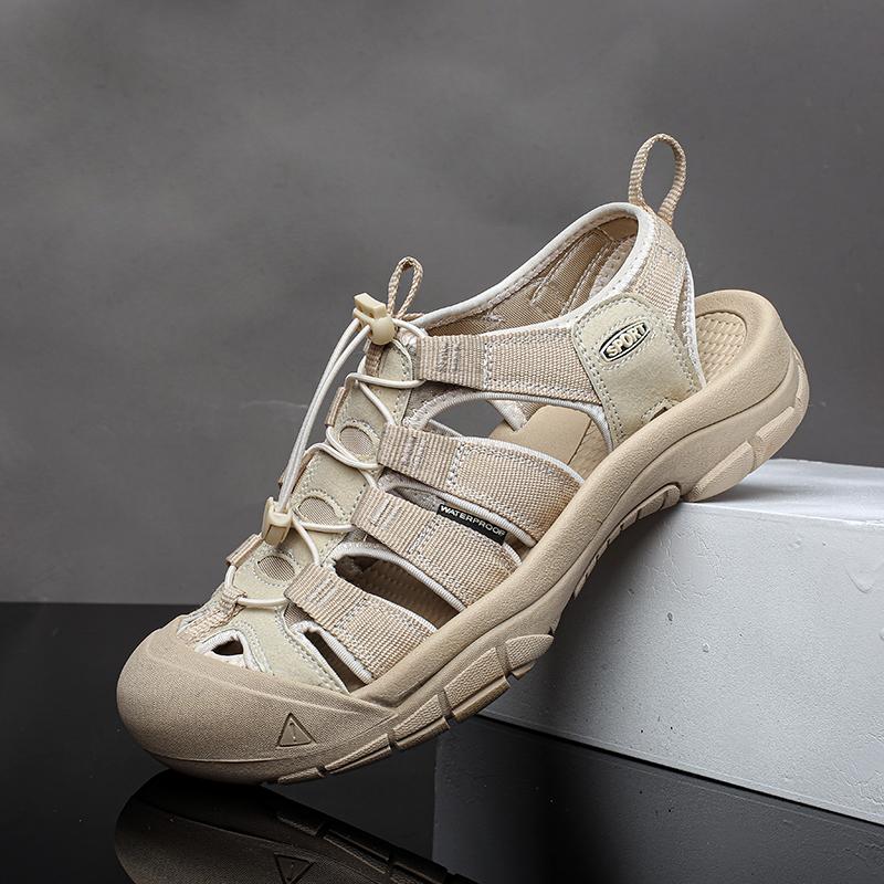 Модные летние удобные сандалии с мягкой подошвой, брендовые повседневные уличные нескользящие мужские кожаные сандалии, мужские ретро дышащие пляжные туфли с перфорацией