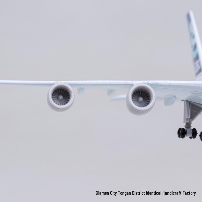 Модель самолета Airbus A380 авиакомпании China Southern Airlines, 18 см, из сплава