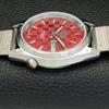 ВОССТАНОВЛЕННЫЕ МУЖСКИЕ ЧАСЫ SEIKO 5 AUTOMATIC, СДЕЛАНО В ЯПОНИИ, КРАСНЫЙ ЦИФЕРБЛАТ, ИЗГОТОВЛЕНЫ НА ЗАКАЗ a440104-2 QV90-a440104