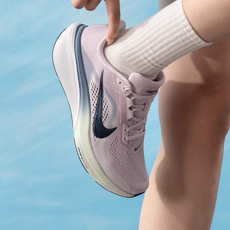 Nike Универсальные женские кроссовки для бега IB1881-500