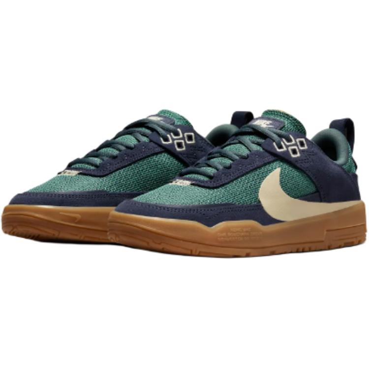 Nike Sb Day One Big Kids Thunder Blue Vintage Green Gum Light Brown Alabaster Skate Sneakers FN4210-401