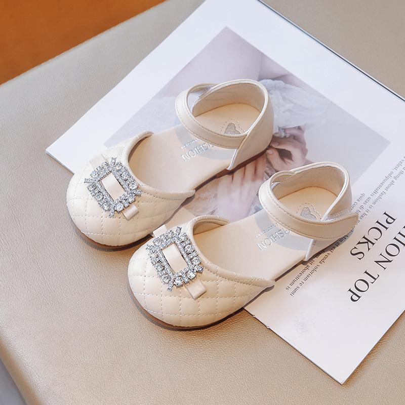 Сандалии для девочек, детские стразы, универсальные, однотонные, с завернутыми носками, милая повседневная обувь принцессы, мягкая детская мода, корейский стиль