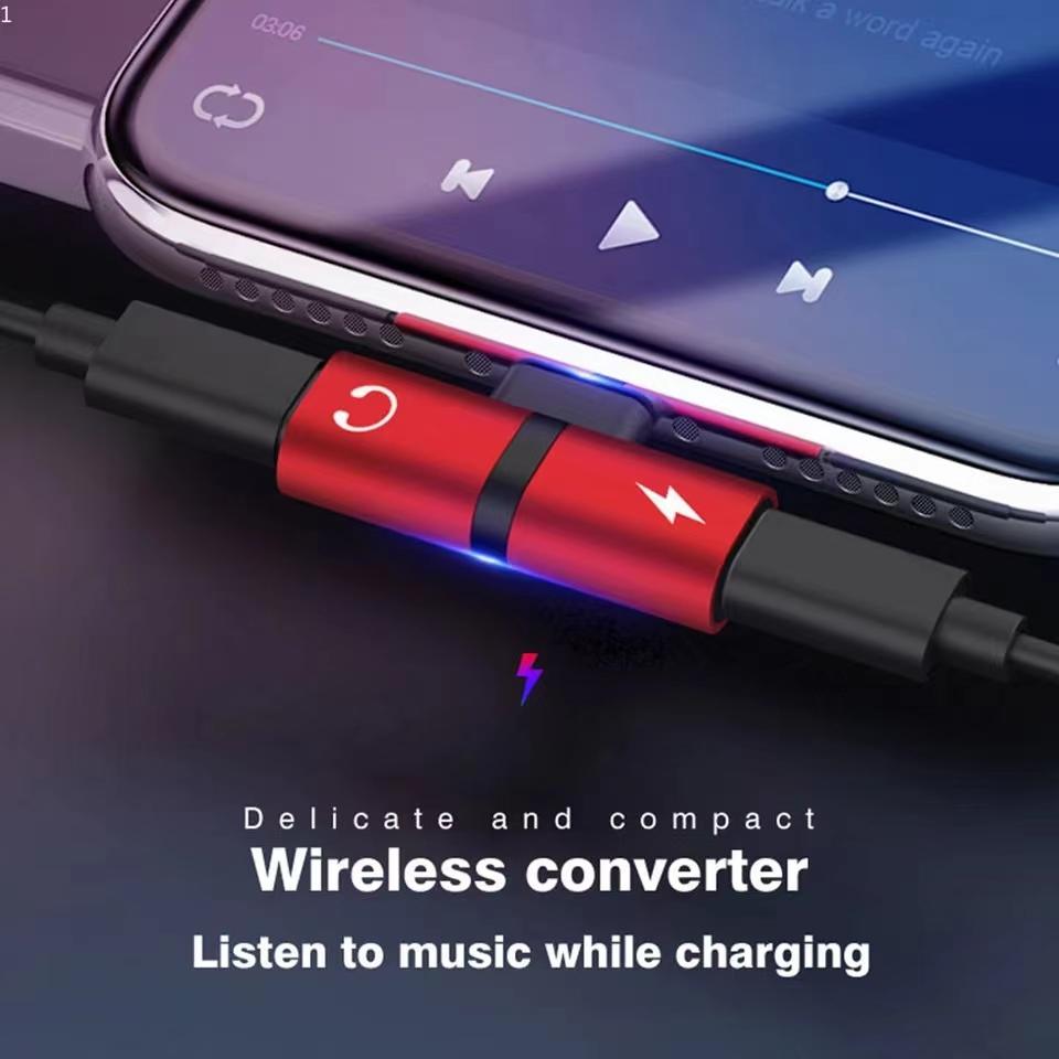 Аудио адаптер с двойной подсветкой для iPhone X XS 11 12 13 14 7 8 Jack для зарядки наушников Разветвитель 2 в 1 для IOS 13 14 15 16 17 18 конвертер