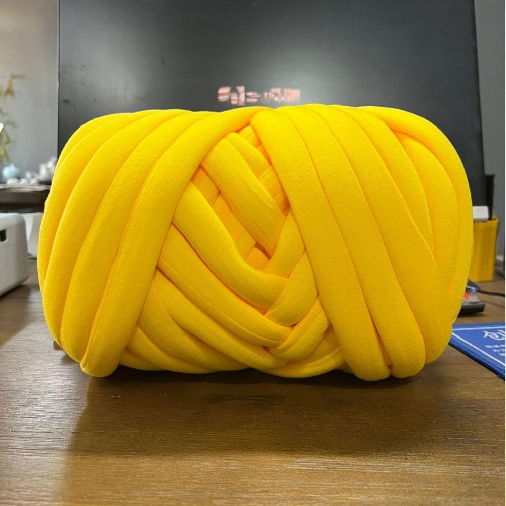 2.5cm Chunky Yarn Super Velvet Bulky Yarn Easy Projects Tube Yarn  Pet Beds
