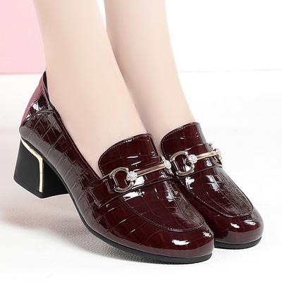 Модные женские туфли-лодочки Роскошные черные лакированные туфли на высоком каблуке Модные туфли с квадратным носком и блочным каблуком Женская обувь Офисные туфли-лодочки Рабочие туфли на каблуке