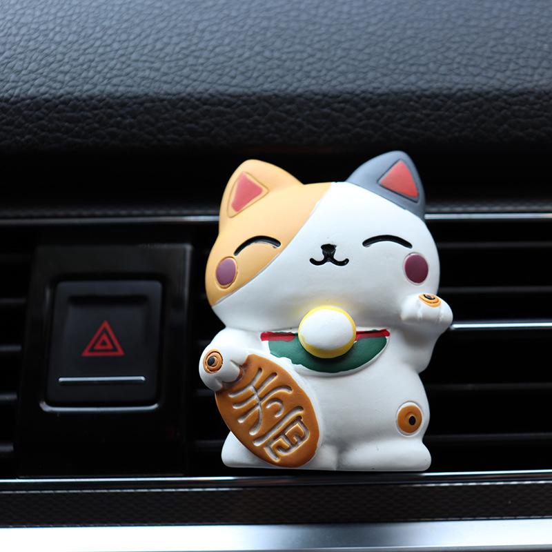 Lucky Cat Car Air Freshener Fragrance Diffuser Resin Art Car Air Conditioner Outlet Vent Perfume Clip Auto Interior