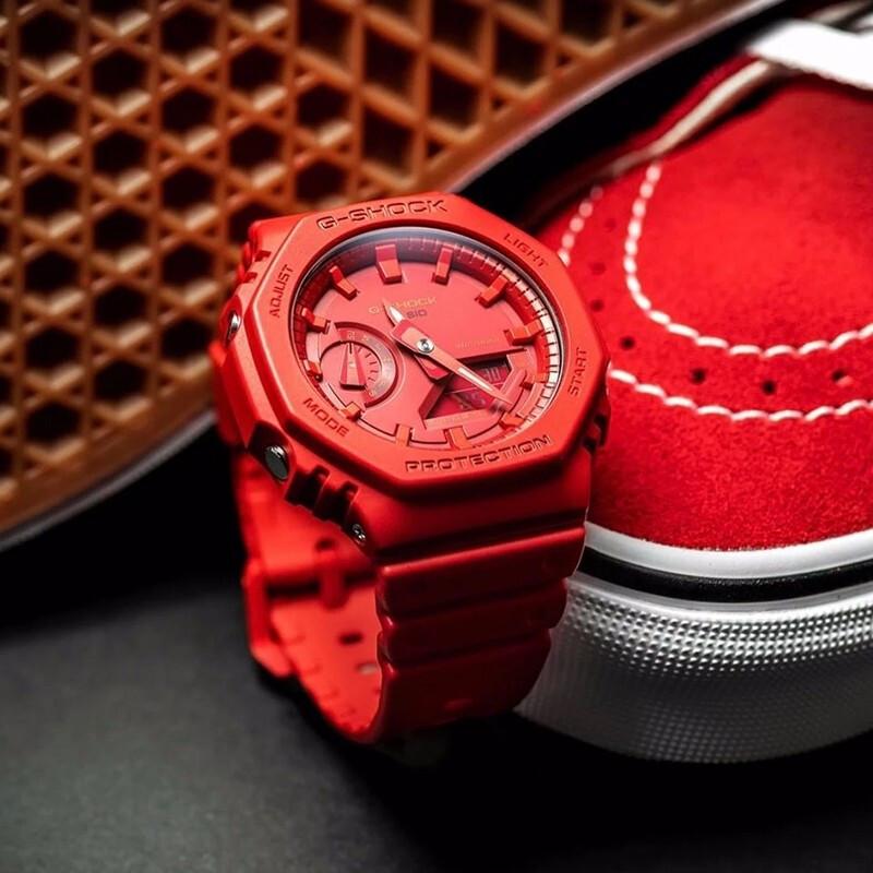 Casio Человек-паук Цвет Побережье Восьмиугольник Водонепроницаемый Кварцевый Механизм Смоляной Ремешок Японские и Корейские Часы Мужские Часы Красный Циферблат GA-2100-4APR-person