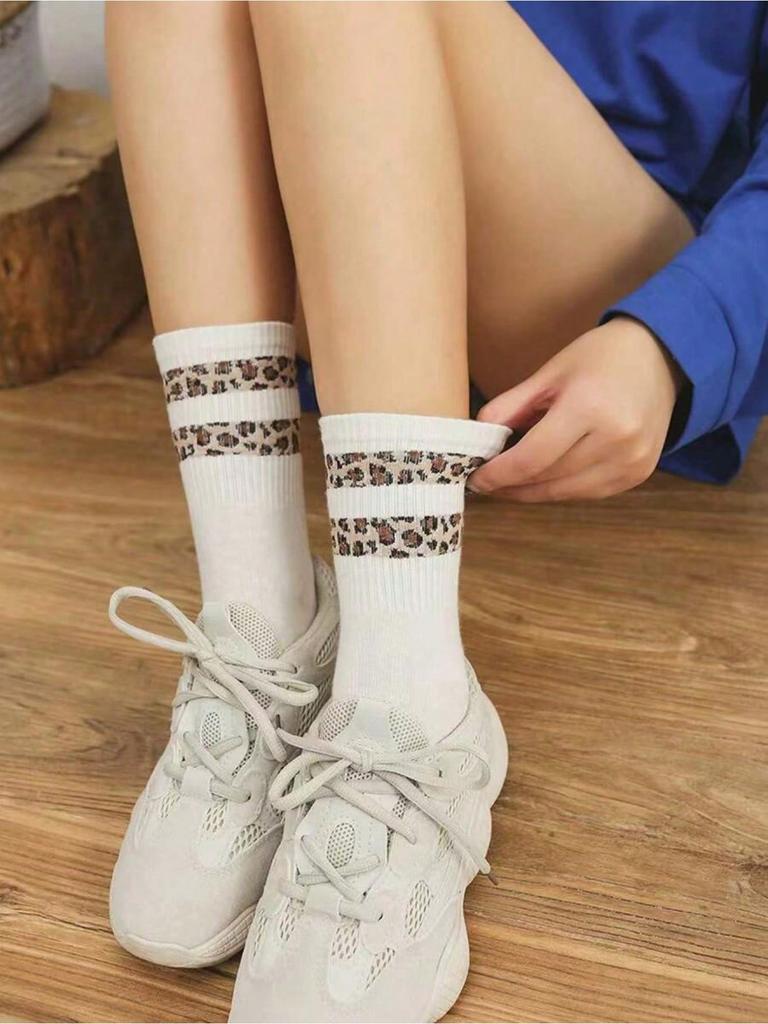 2 пары женских носков с леопардовым принтом, модные носки средней длины для девочек, новинка, животный узор, японский стиль, весна-лето