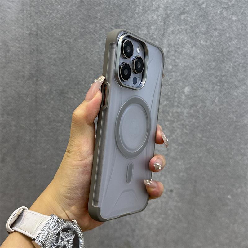 Матовый магнитный чехол для телефона с беспроводной зарядкой для iPhone 16 Plus 15 Pro Max с металлической защитой линз PU+TPU противоударный чехол