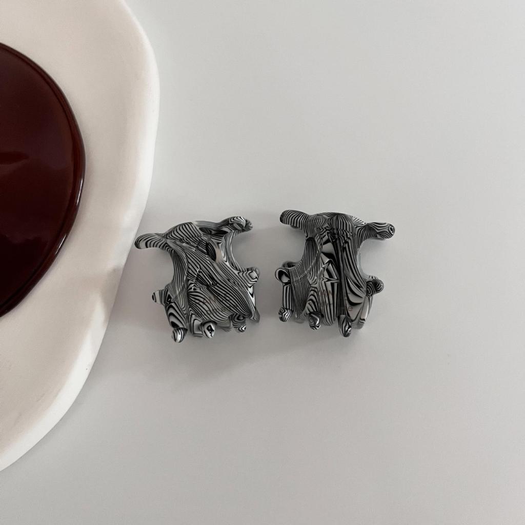 Элегантная мини-заколка для волос Gold Label из ацетата — ретро-стиль для челки