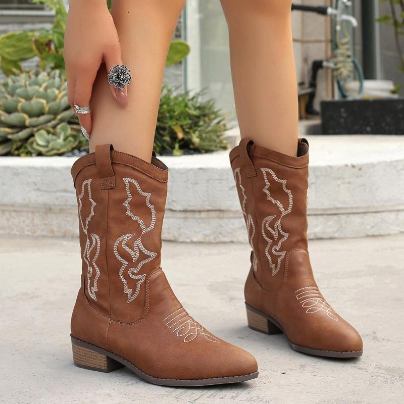 Мода 2024 Высококачественная женская обувь Женские сапоги без застежек Модные вышитые современные сапоги Женские зимние сапоги больших размеров до середины икры
