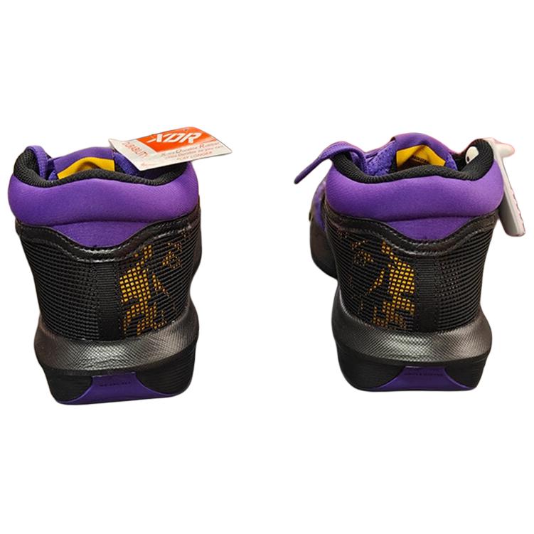 Nike Кроссовки LeBron Witness 8 Ep 'Black Field Purple' FB2237-001