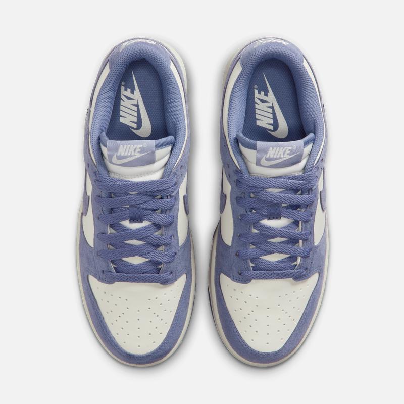 Nike Женские легкие спортивные кроссовки с резиновой подошвой - Весенние низкие кеды на плоской подошве - NIKE DUNK LOW IB4417