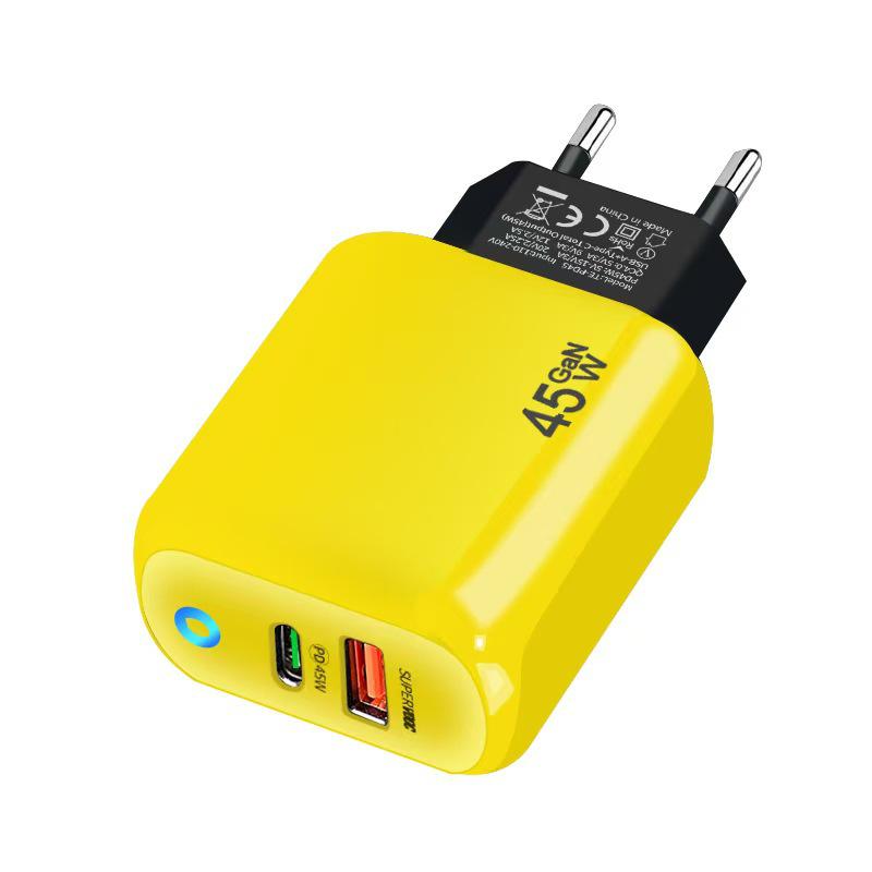 Двухпортовое GaN-зарядное устройство PD45W с международной совместимостью и светодиодным индикатором