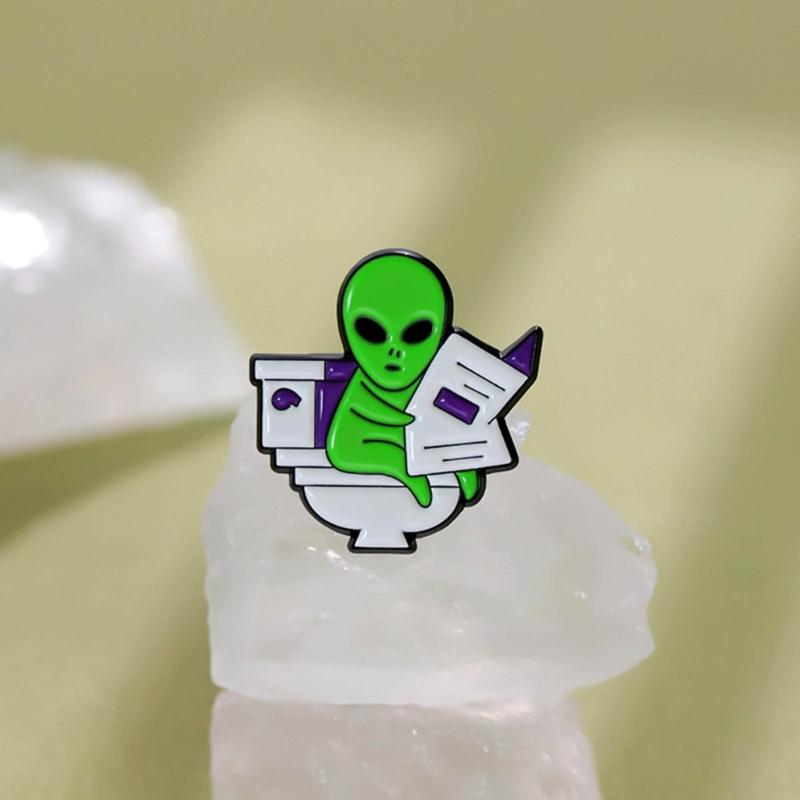 Коллекционный значок-булавка Читатель инопланетных газет Значок пришельца Материал: сплав Идеальный подарок для энтузиастов внеземной жизни