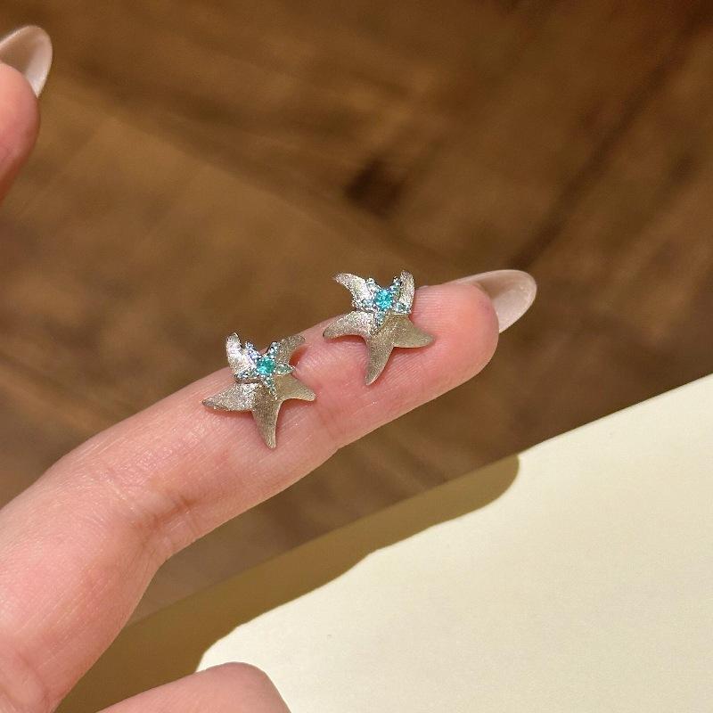 French Light Luxury Retro Blue Diamond Brushed Small Starfish Stud Earrings Inlaid With Zircon Niche High-End Personalized Earrings
