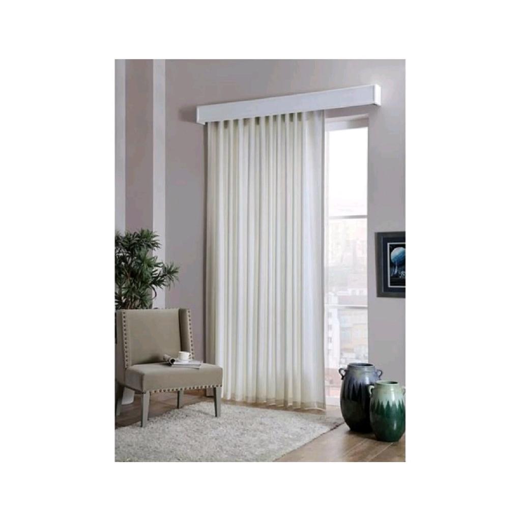 Плоское шитье с тканью Extrraphy с атласной тканью Sunrise Curtain, готовой к использованию - кремовый