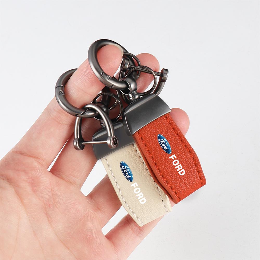 UENT8 Leather Car Keychain Key Chain Ring Pendant Styling Accessories For Ford Ranger Focus 3 Taurus Kuga Mustang Mondeo Fusion Escort