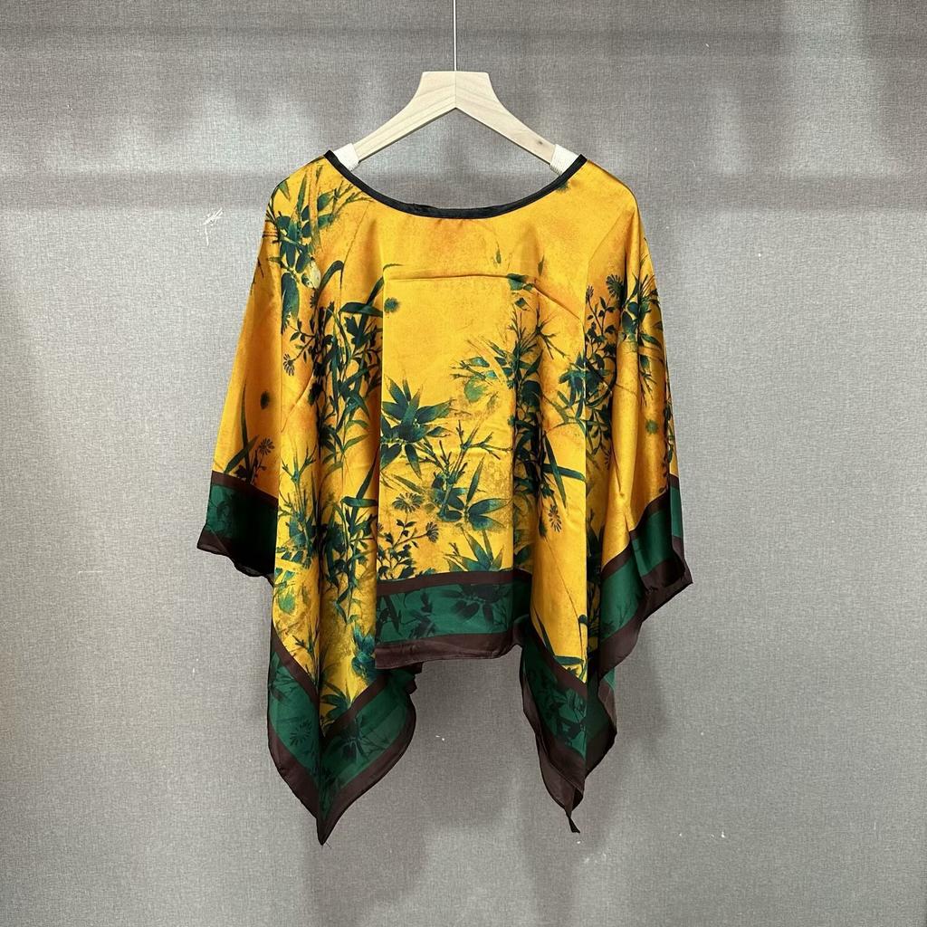 Spring and summer new silk scarves, women's thin large square scarves, colored scarves, high-end air-conditioned room shawls when traveling for photos