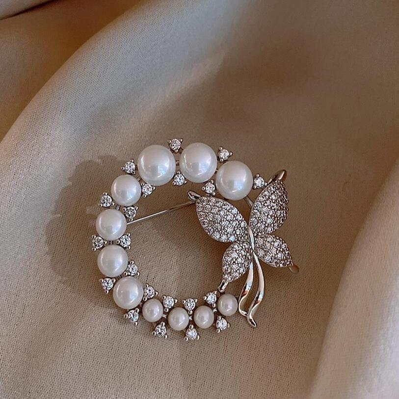 Freshwater Pearl Butterfly Wreath Brooch: Women's Fashion Pin for Teacher's Day