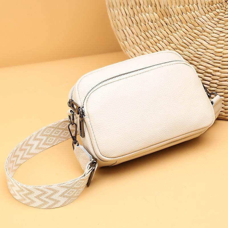 First layer cowhide women's bag women's shoulder bag simple retro messenger small square bag fashionable versatile underarm women's bag
