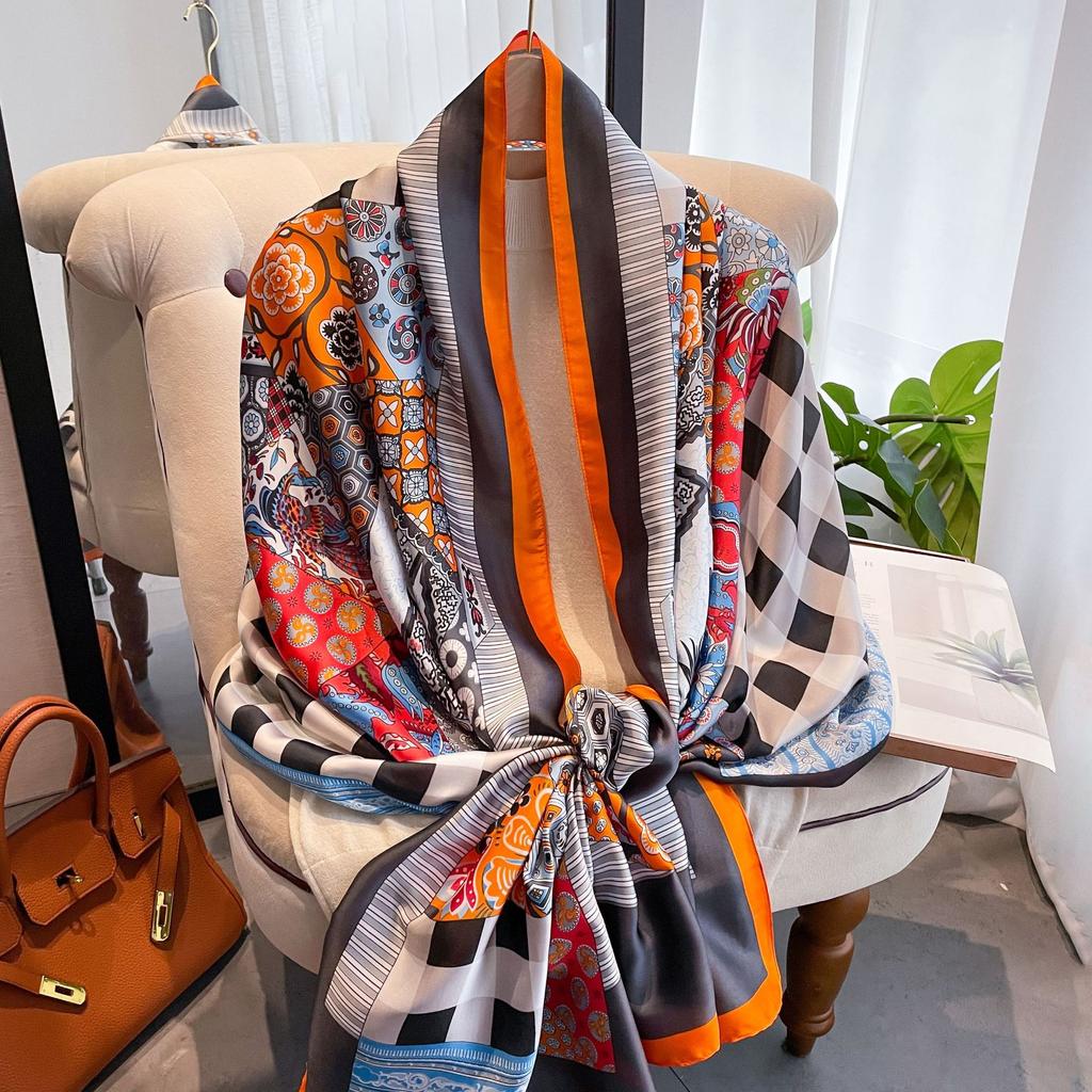 High-quality Luxurious Silk Scarves Headband Scarfs Neck Scarf For Women Chain Silk Scarf Women's Decorative Shawl