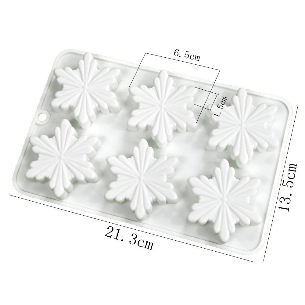 Non-Stick Christmas Snowflakes Mold Heat-Resistant Mousse Cake Mold for Dessert Baking