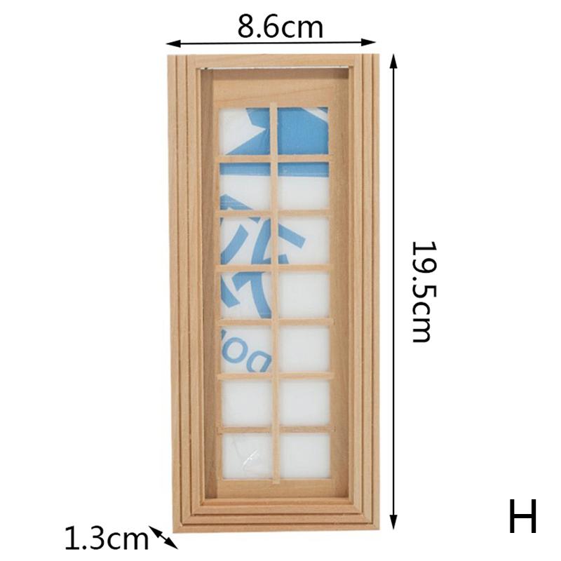 Мини-двери и окна кукольного домика можно покрасить и раскрасить простыми материалами