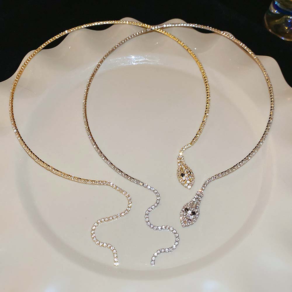 Fashion Jewelry Crystal Snake Necklace Round-shaped Snake Choker Pendant  Party Evening Dress