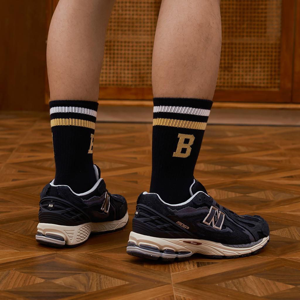 New Balance 1906R 'Protection Pack Black' Sneakers Sneakers M1906DD