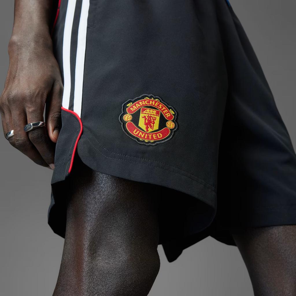 Adidas Manchester United UBP Classic Fashion Simple Versatile Solid Color Striped Sports Shorts Men Shorts Black JF0369