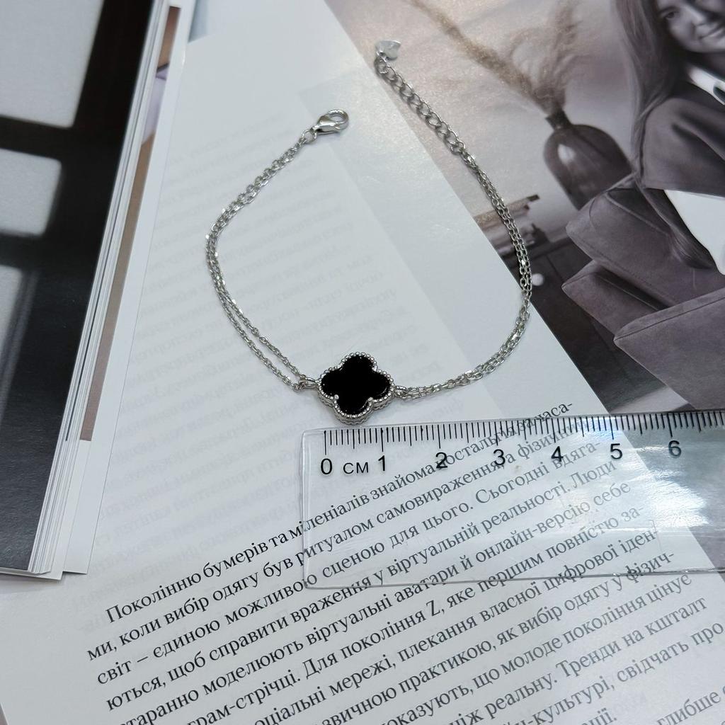 Серебряный браслет с натуральным ониксом, перламутром, вес изделия 3,26 гр (2172031)